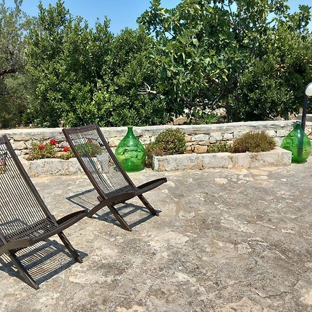 Trullo Monte Del Sale Guest House Алберобело Екстериор снимка