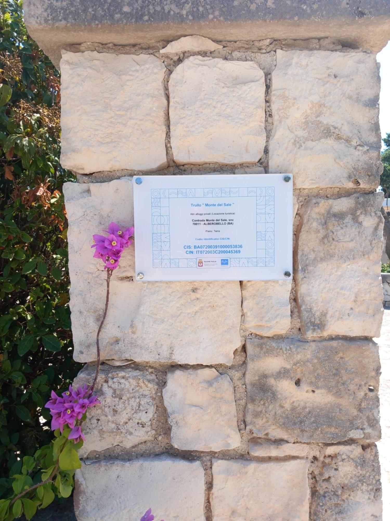 Trullo Monte Del Sale Guest House Алберобело Екстериор снимка