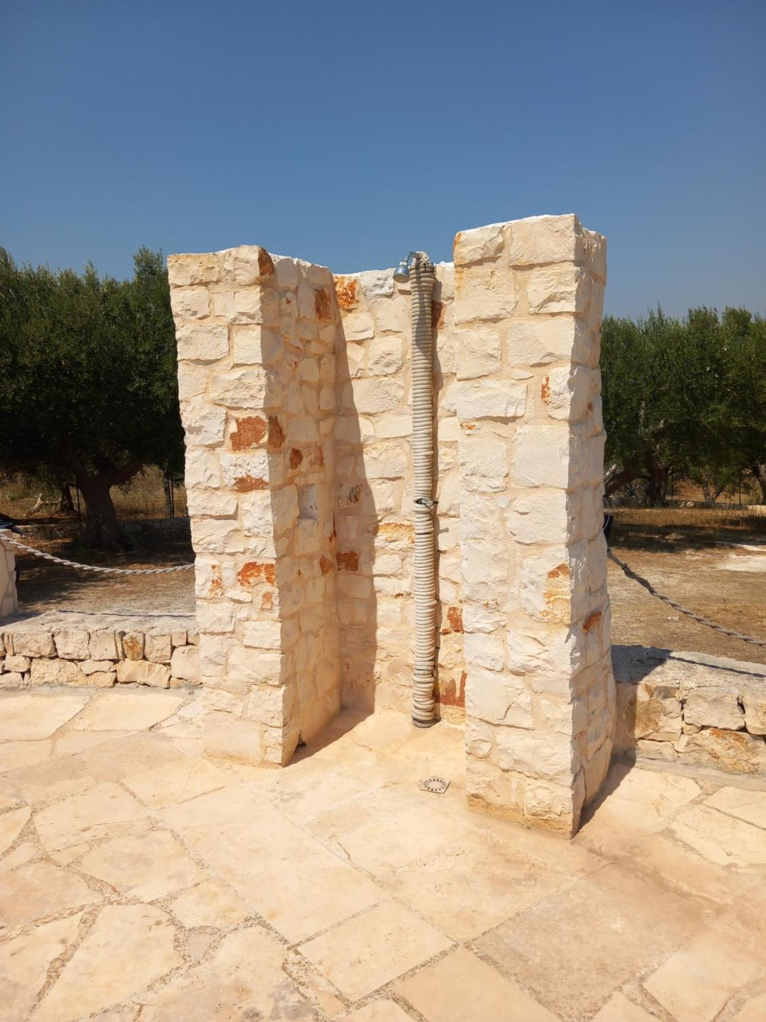 Trullo Monte Del Sale Guest House Алберобело Екстериор снимка