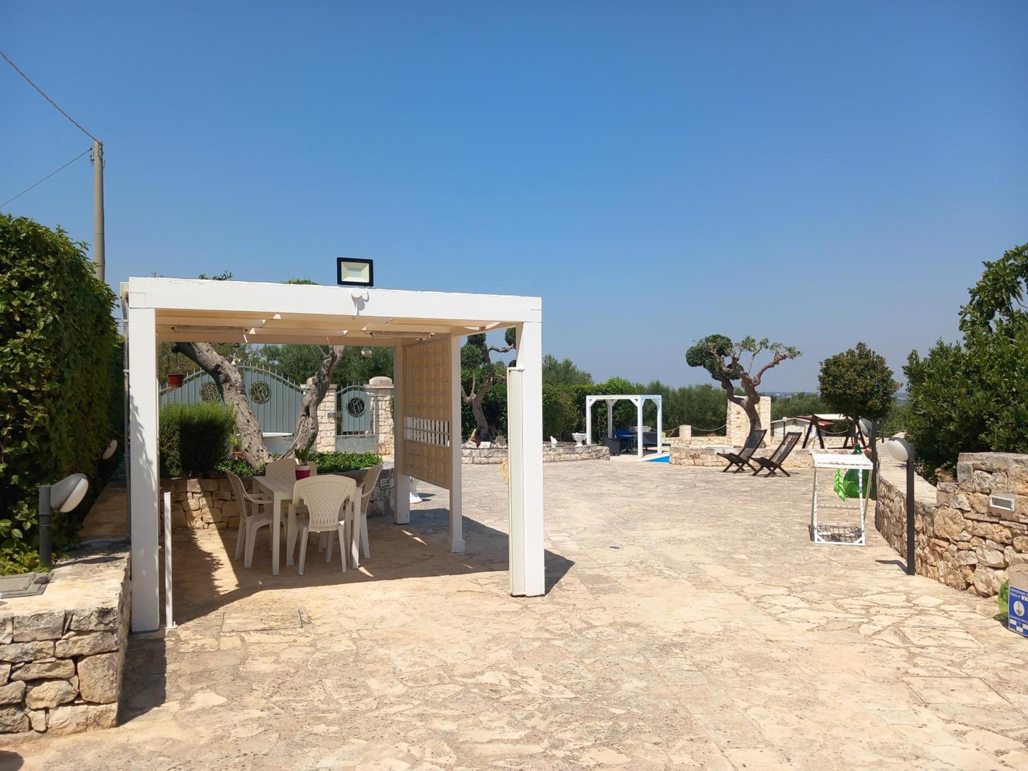Trullo Monte Del Sale Guest House Алберобело Екстериор снимка