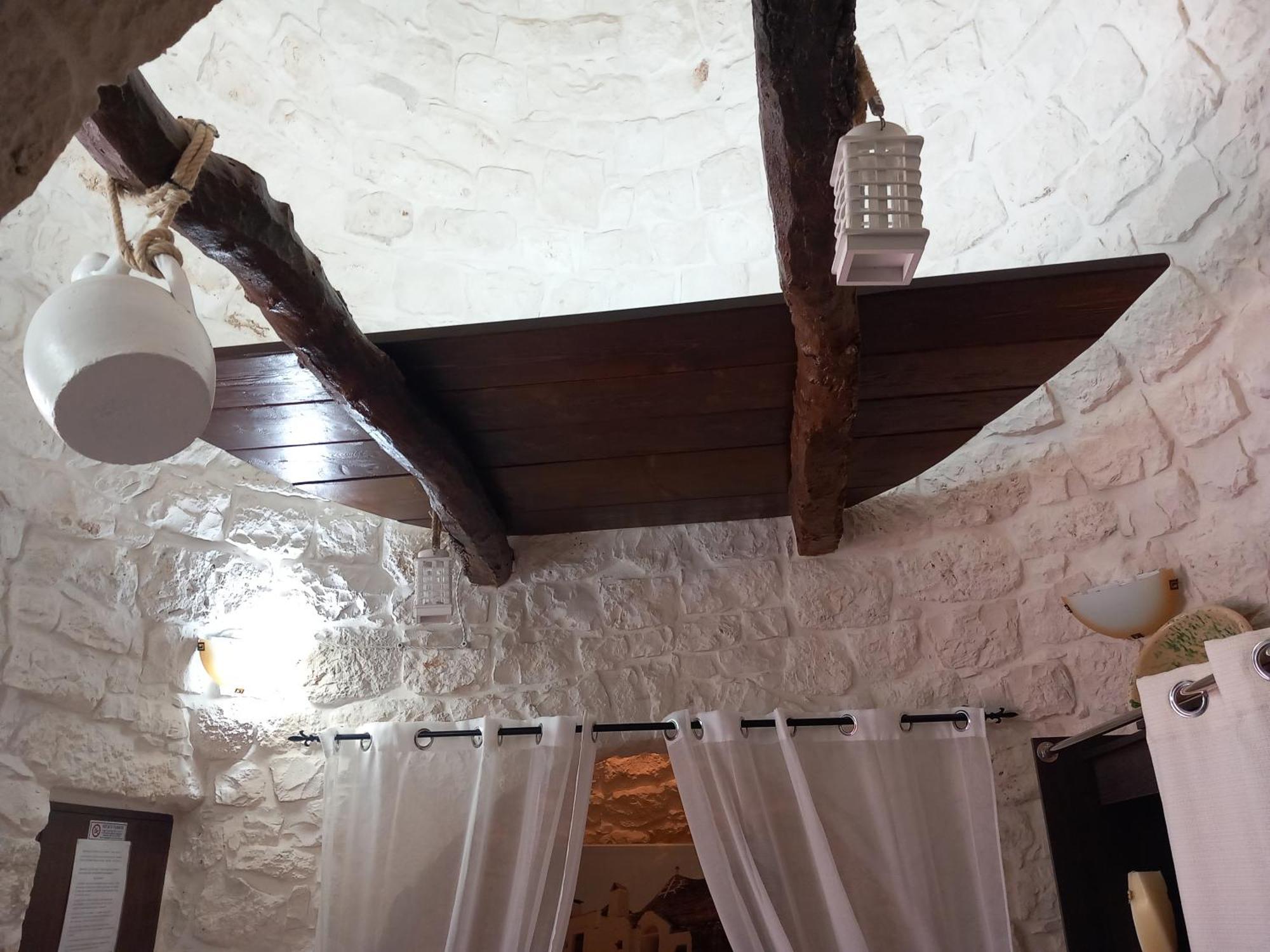 Trullo Monte Del Sale Guest House Алберобело Екстериор снимка