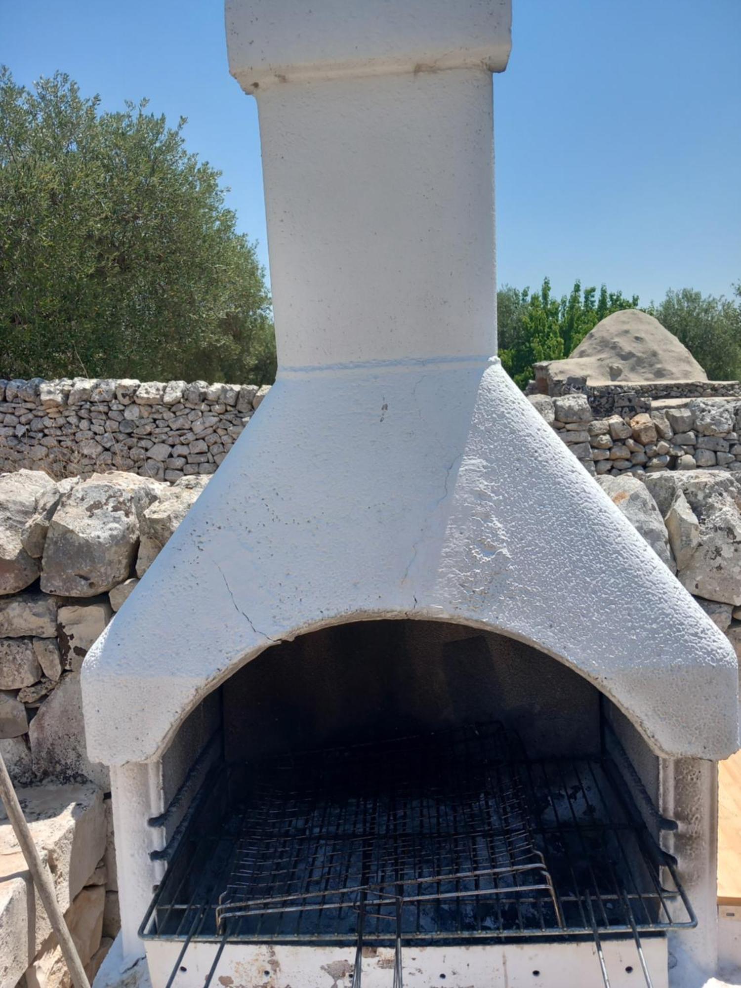 Trullo Monte Del Sale Guest House Алберобело Екстериор снимка