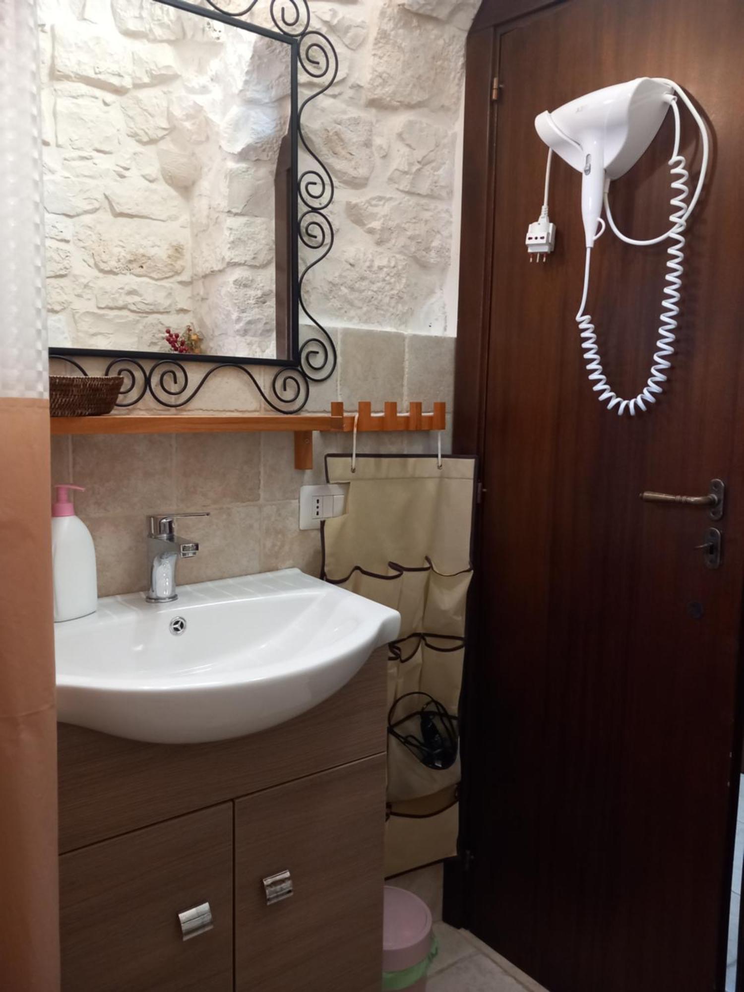 Trullo Monte Del Sale Guest House Алберобело Екстериор снимка