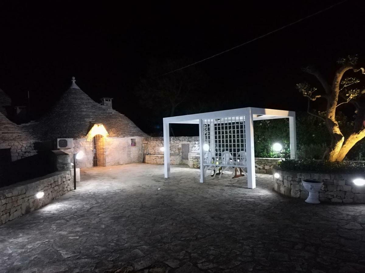Trullo Monte Del Sale Guest House Алберобело Екстериор снимка