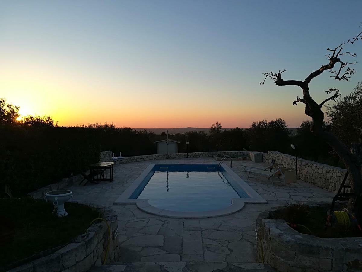Trullo Monte Del Sale Guest House Алберобело Екстериор снимка