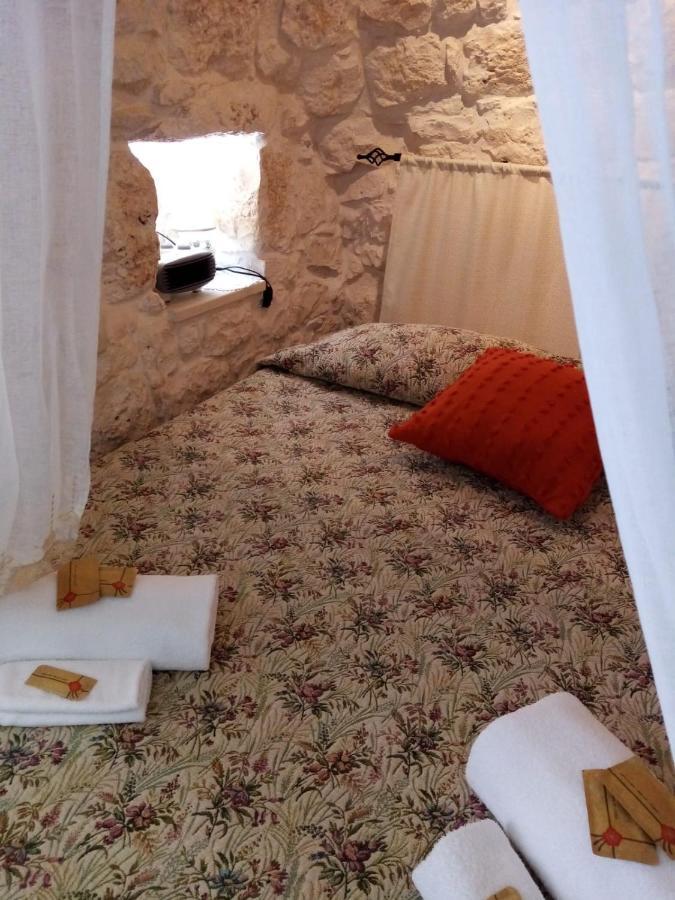 Trullo Monte Del Sale Guest House Алберобело Екстериор снимка